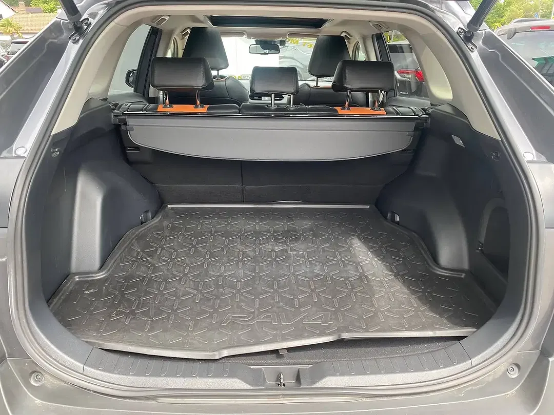 Toyota RAV 4 - Thumbnail 7