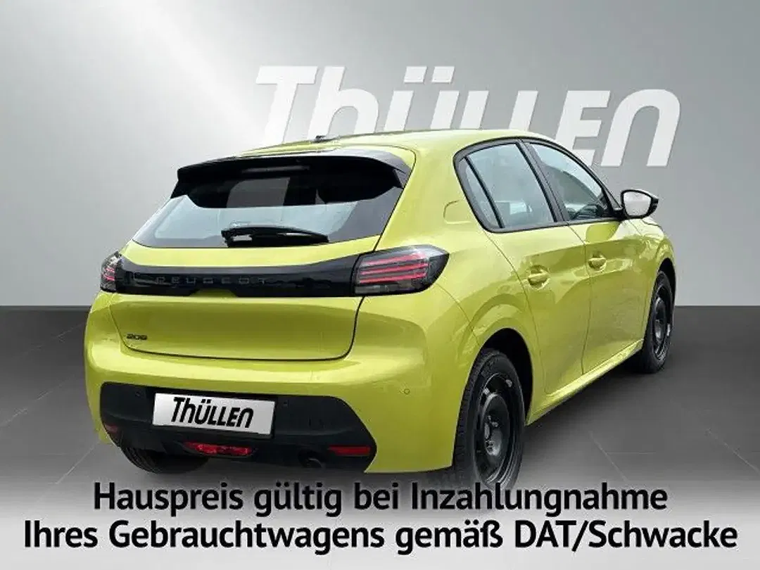 Peugeot 208 - Thumbnail 3