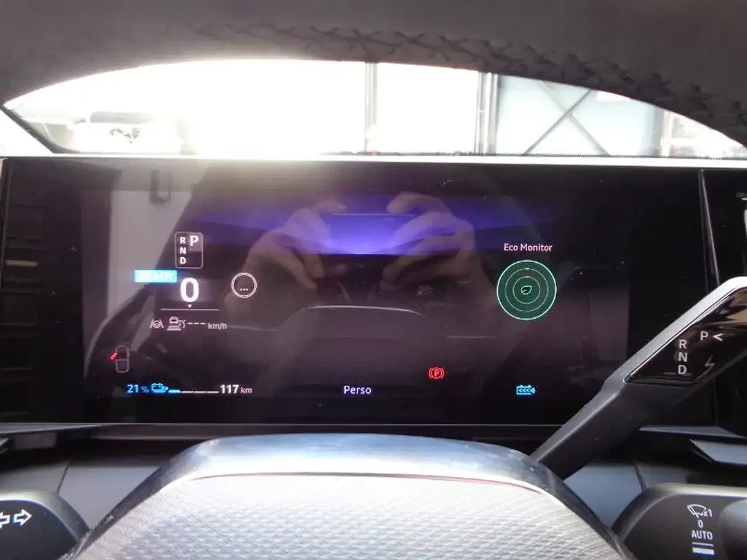Mitsubishi Eclipse Cross - Thumbnail 12
