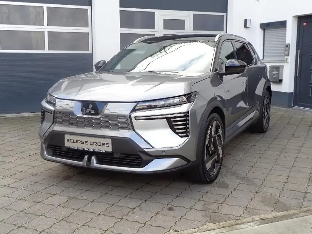 Mitsubishi Eclipse Cross - Thumbnail 2