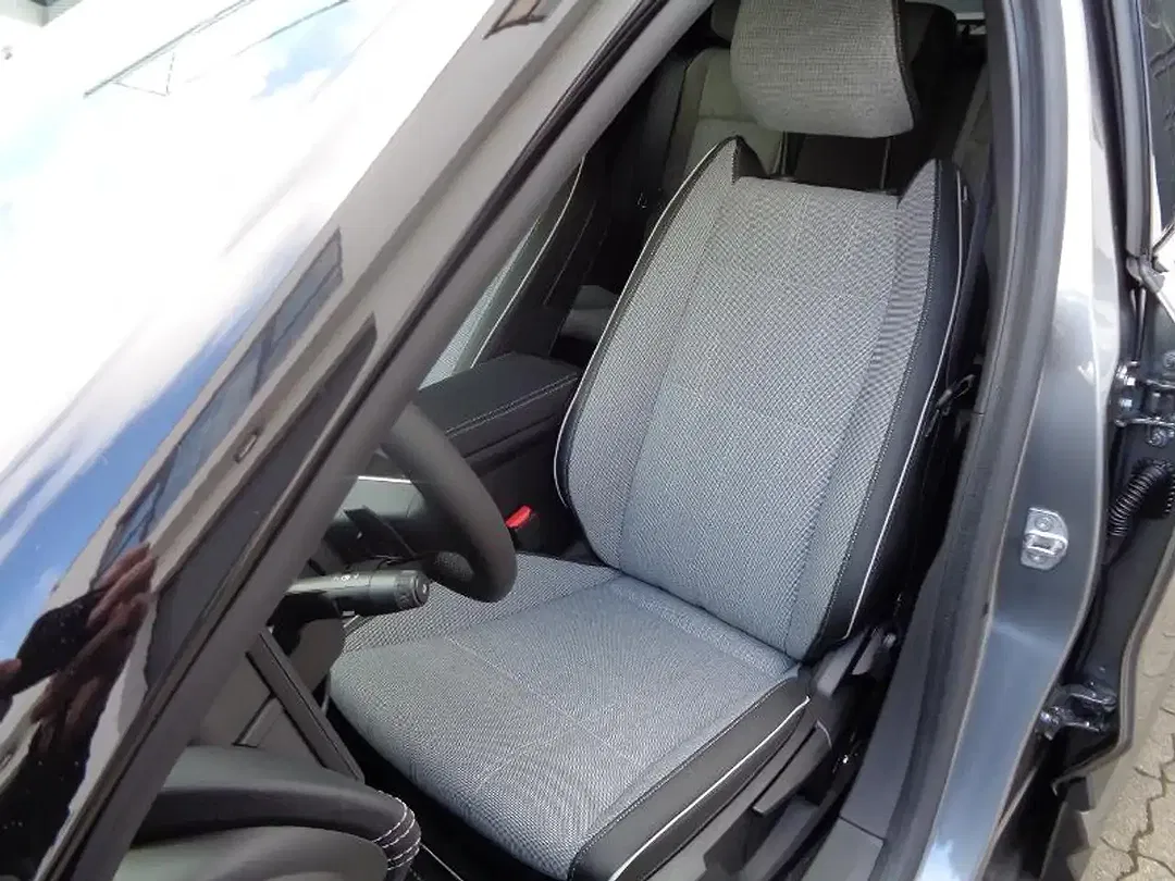 Mitsubishi Eclipse Cross - Thumbnail 6