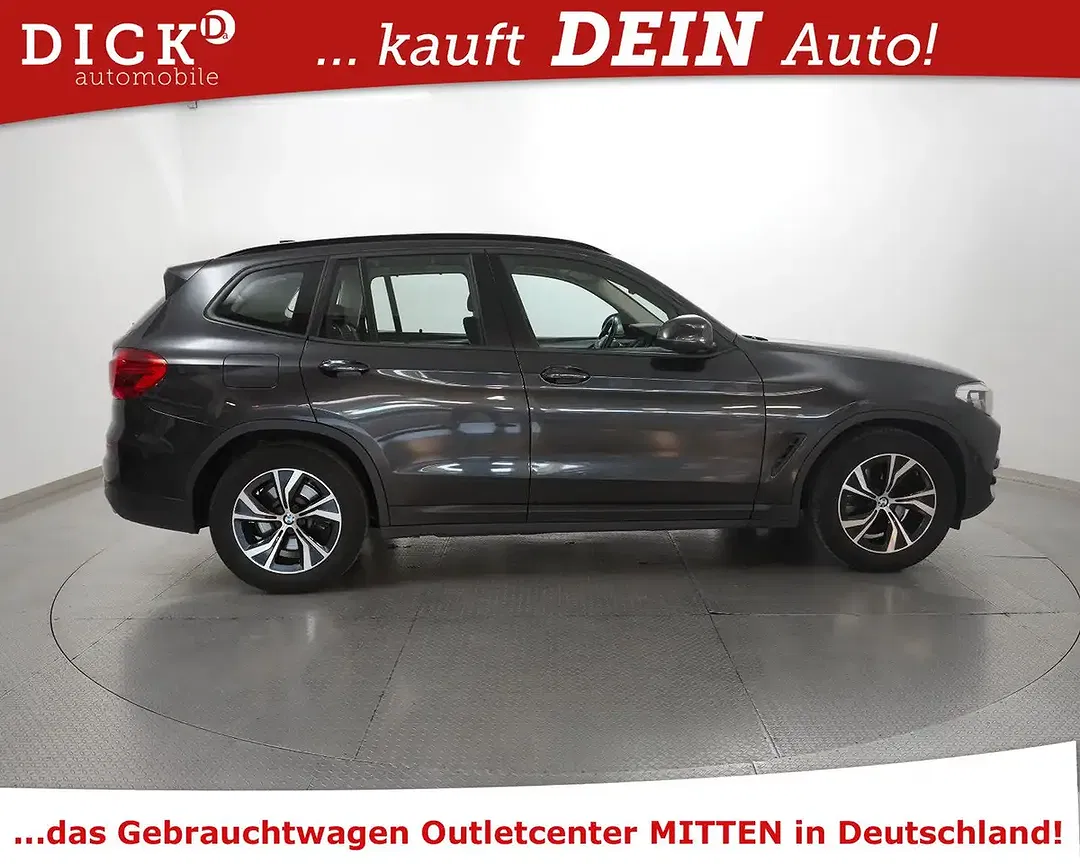 BMW X3 - Thumbnail 2