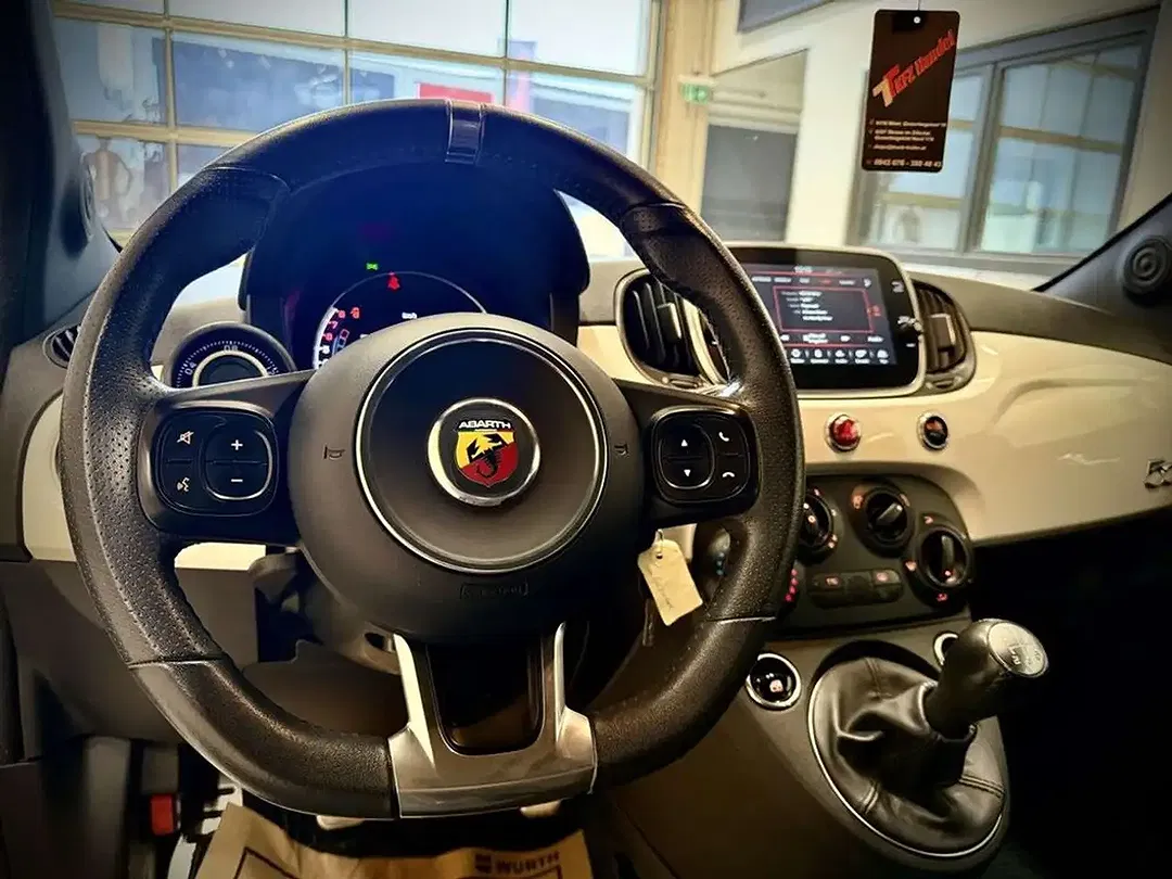 Abarth 500 - Thumbnail 12