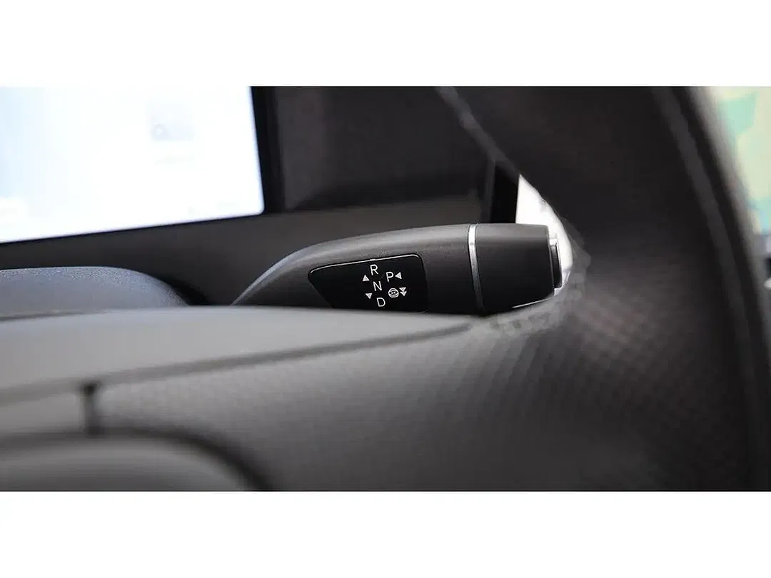 Xpeng G6 - Thumbnail 9