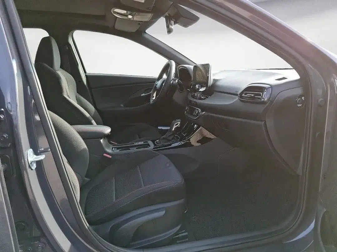 Hyundai i30 - Thumbnail 9