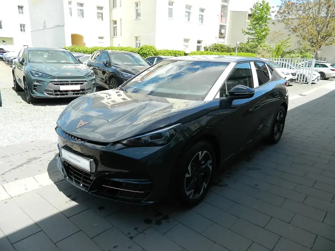 CUPRA Tavascan - Thumbnail 1