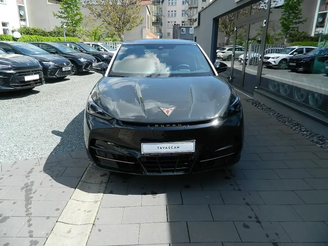 CUPRA Tavascan - Thumbnail 7