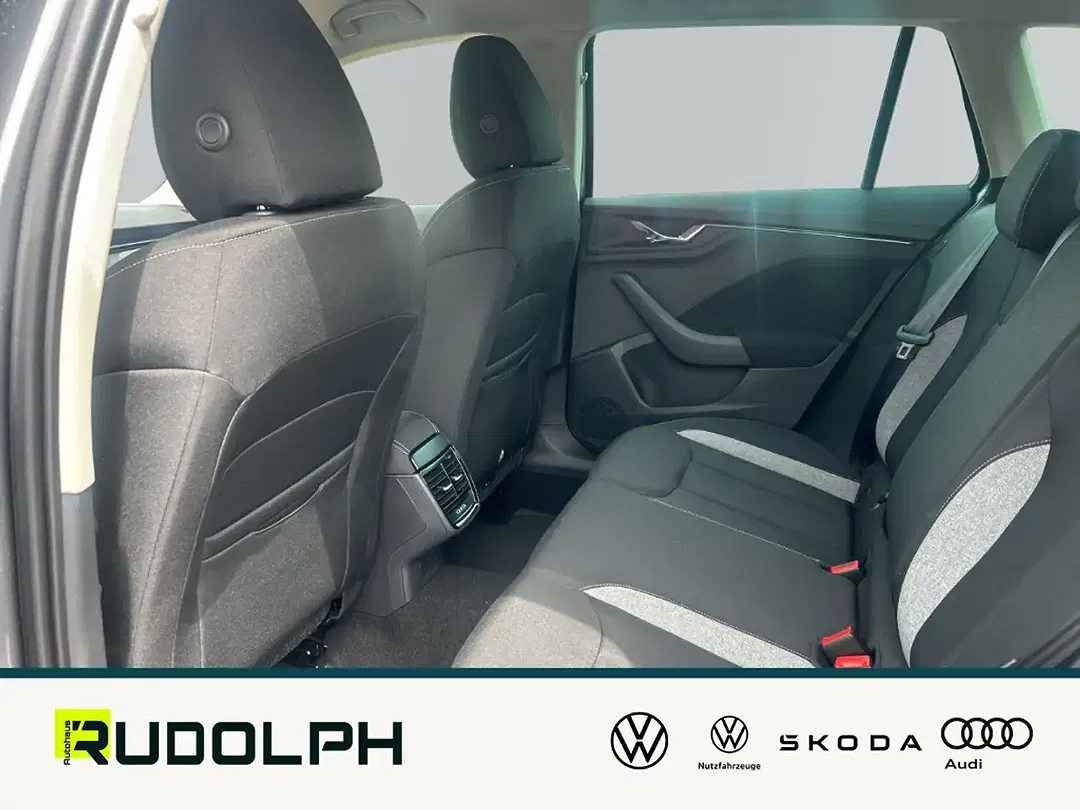 Skoda Kamiq - Thumbnail 10