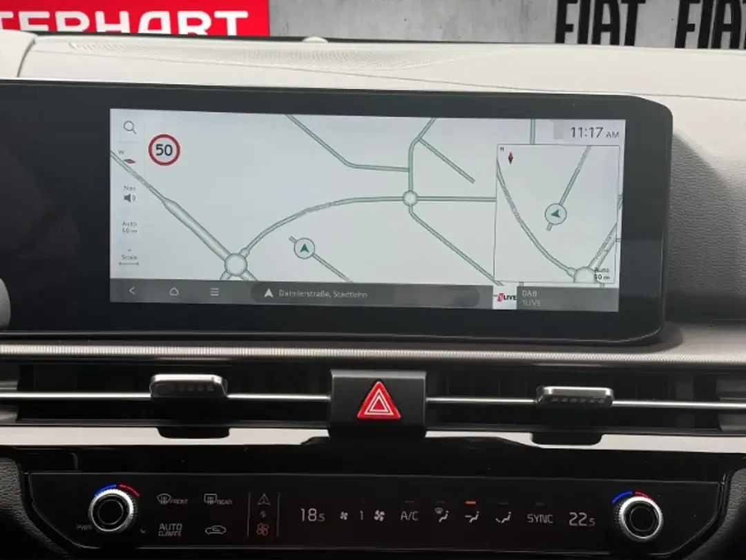 Kia Sportage - Thumbnail 13