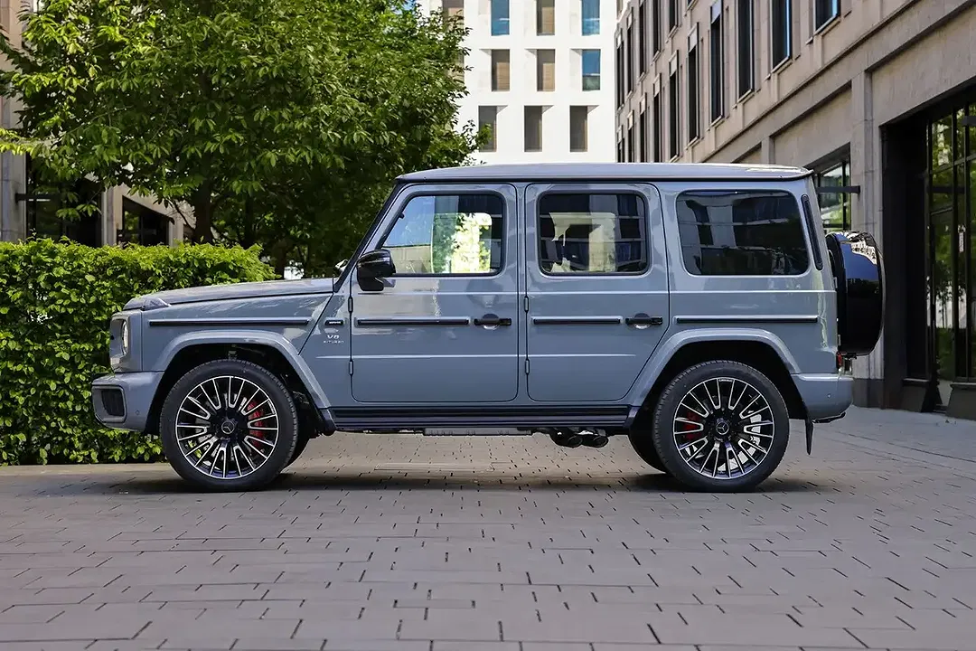 Mercedes-Benz G 63 AMG - Thumbnail 2