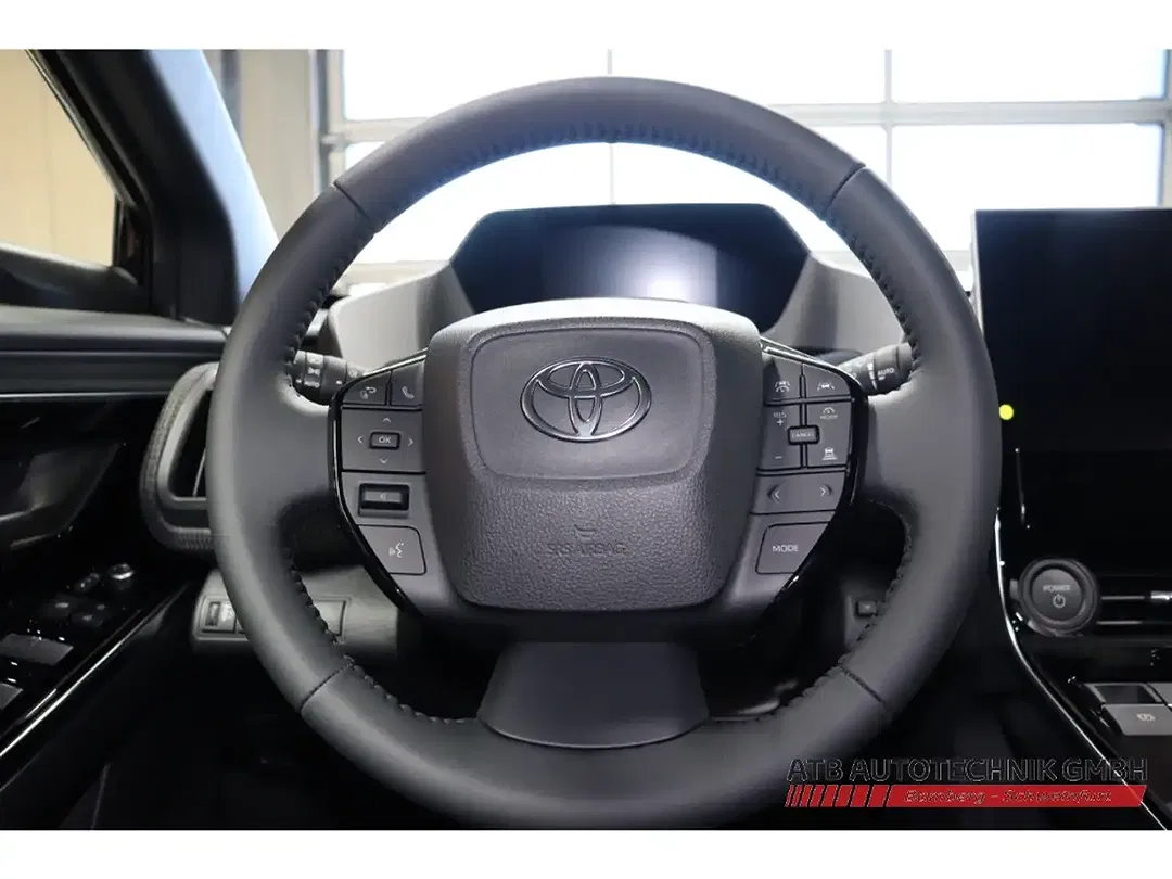 Toyota bZ4X - Thumbnail 14