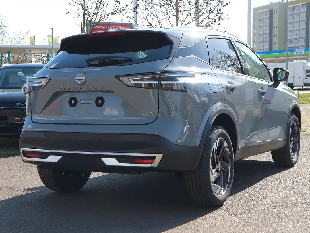 Nissan Qashqai - Thumbnail 7