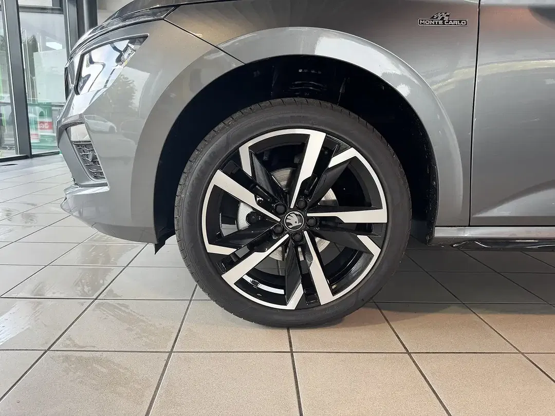 Skoda Kamiq - Thumbnail 9