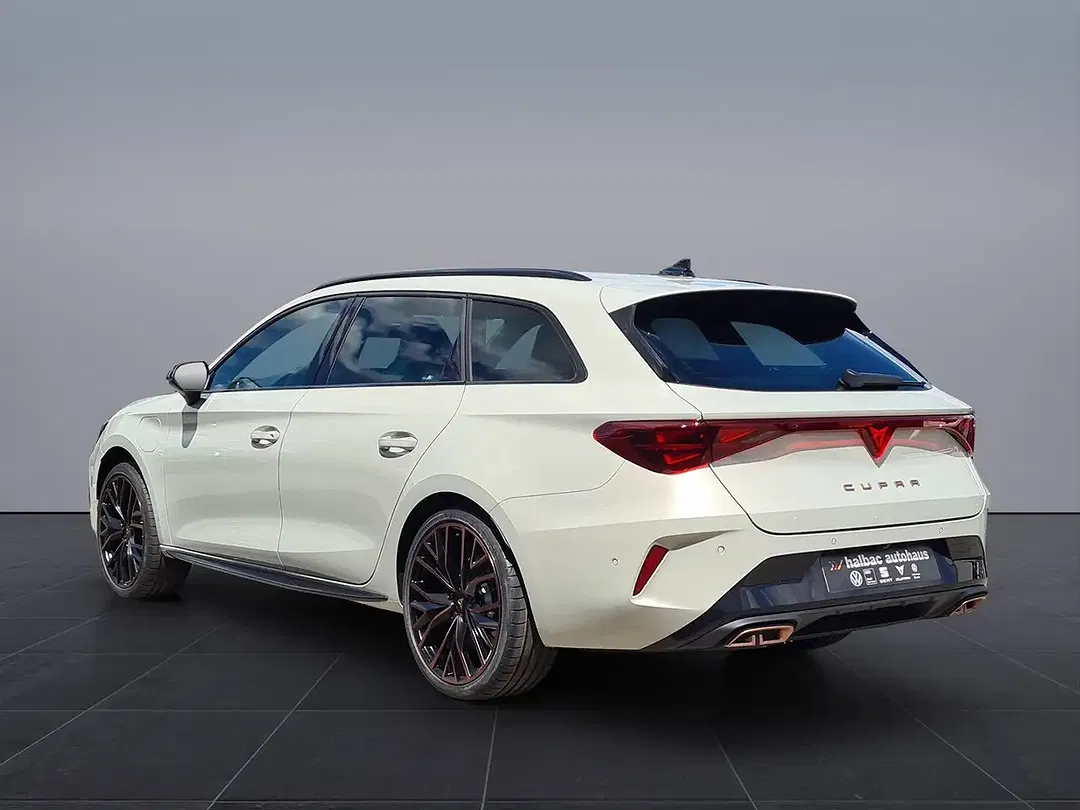 CUPRA Leon - Thumbnail 5