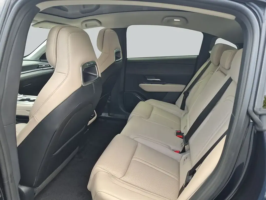 Mazda 6e - Thumbnail 10