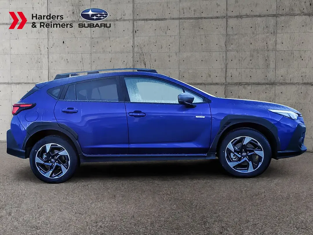 Subaru Crosstrek - Thumbnail 4