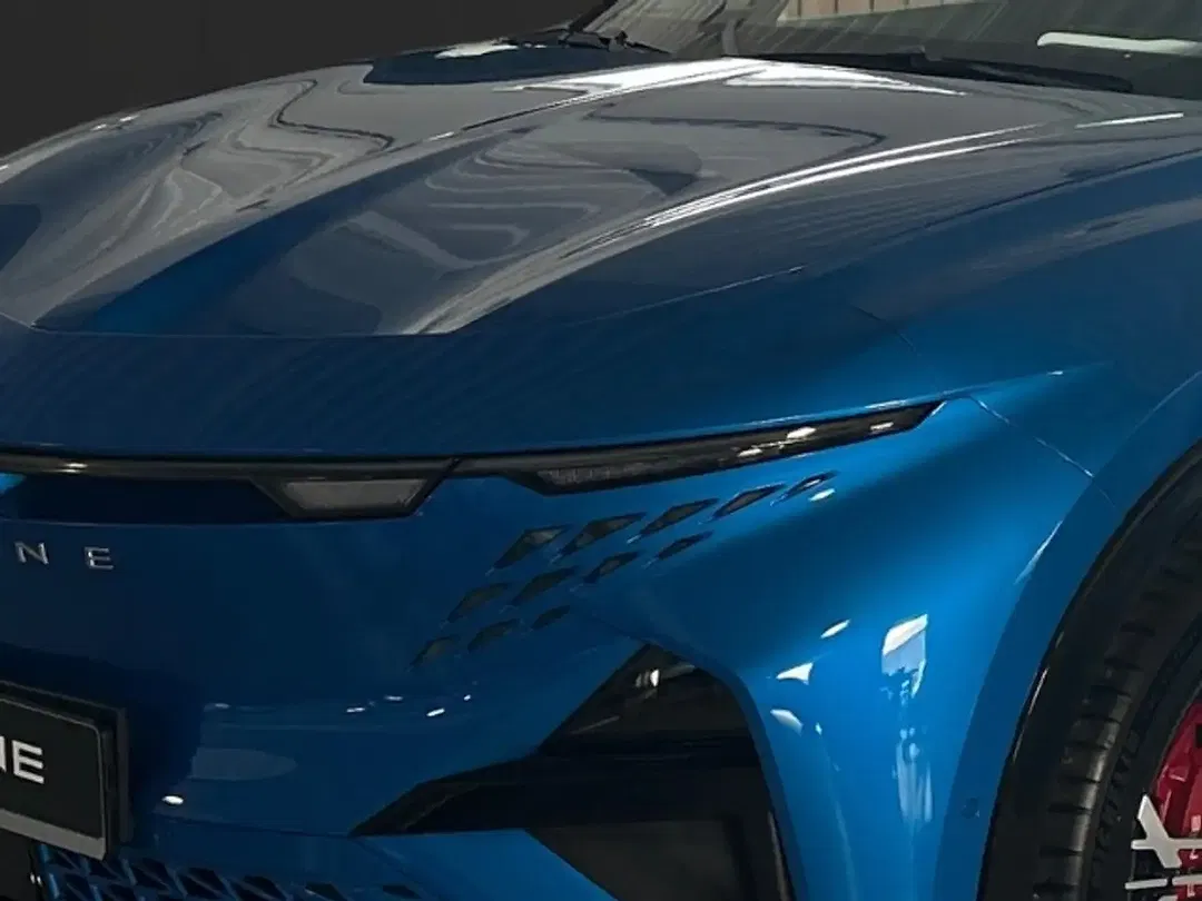 Alpine A390 - Thumbnail 5