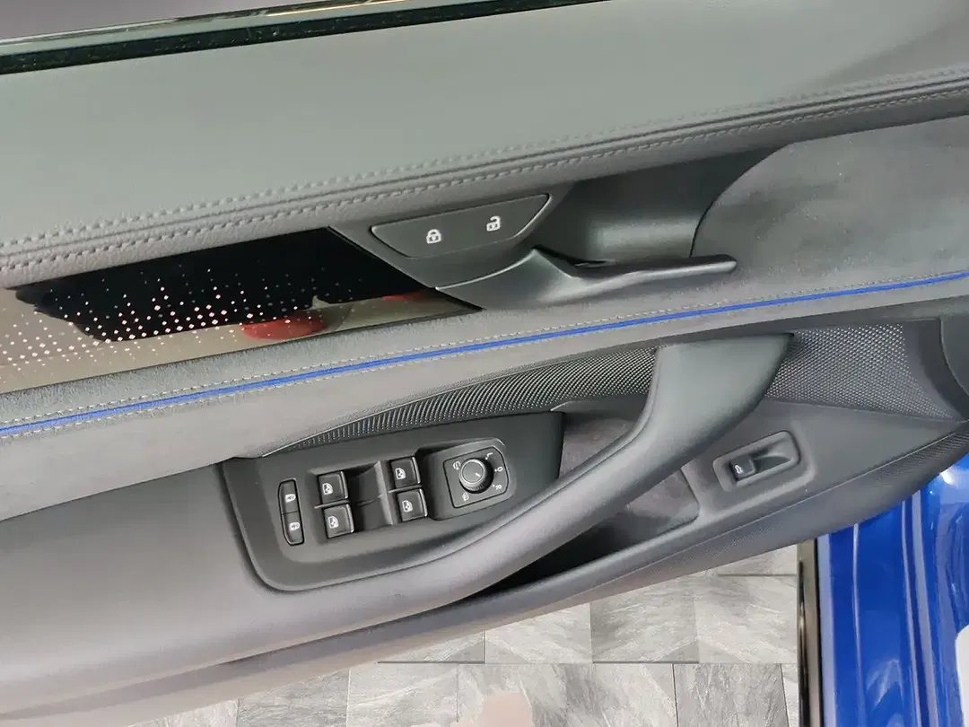 Volkswagen Passat Variant - Thumbnail 11