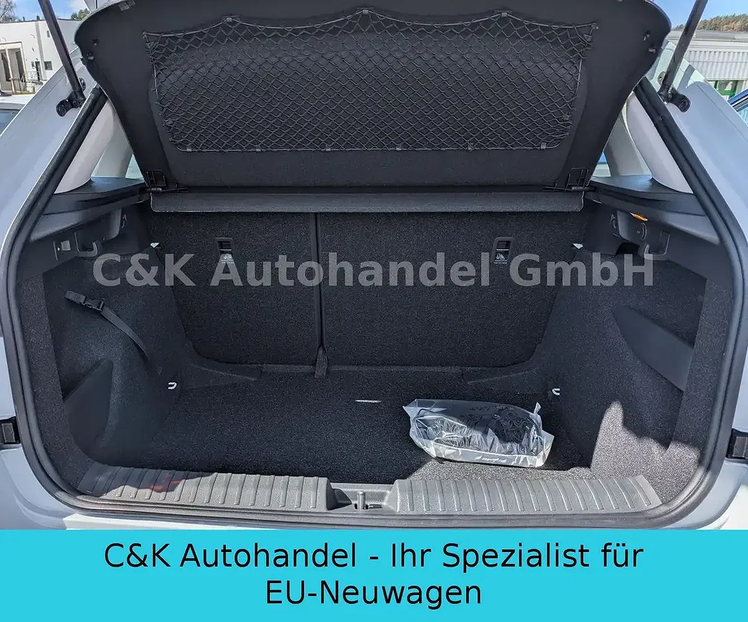 Skoda Kamiq - Thumbnail 10