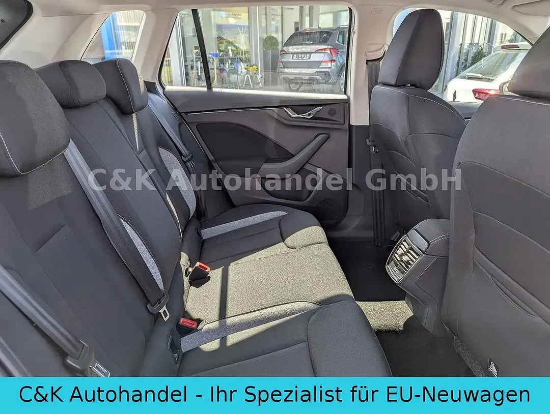 Skoda Kamiq - Thumbnail 8