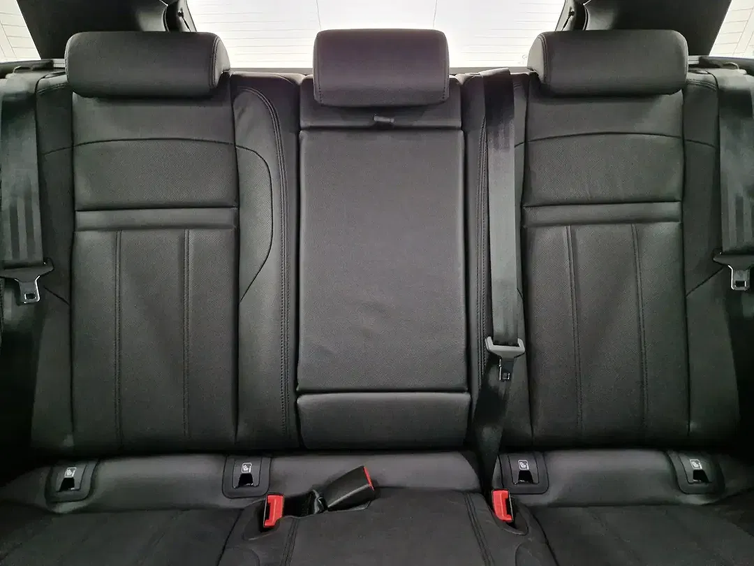Land Rover Range Rover Evoque - Thumbnail 14