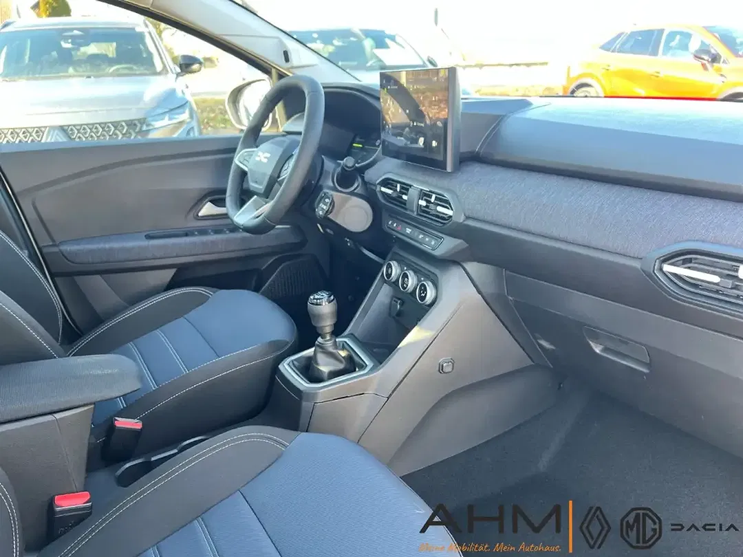 Dacia Sandero - Thumbnail 14