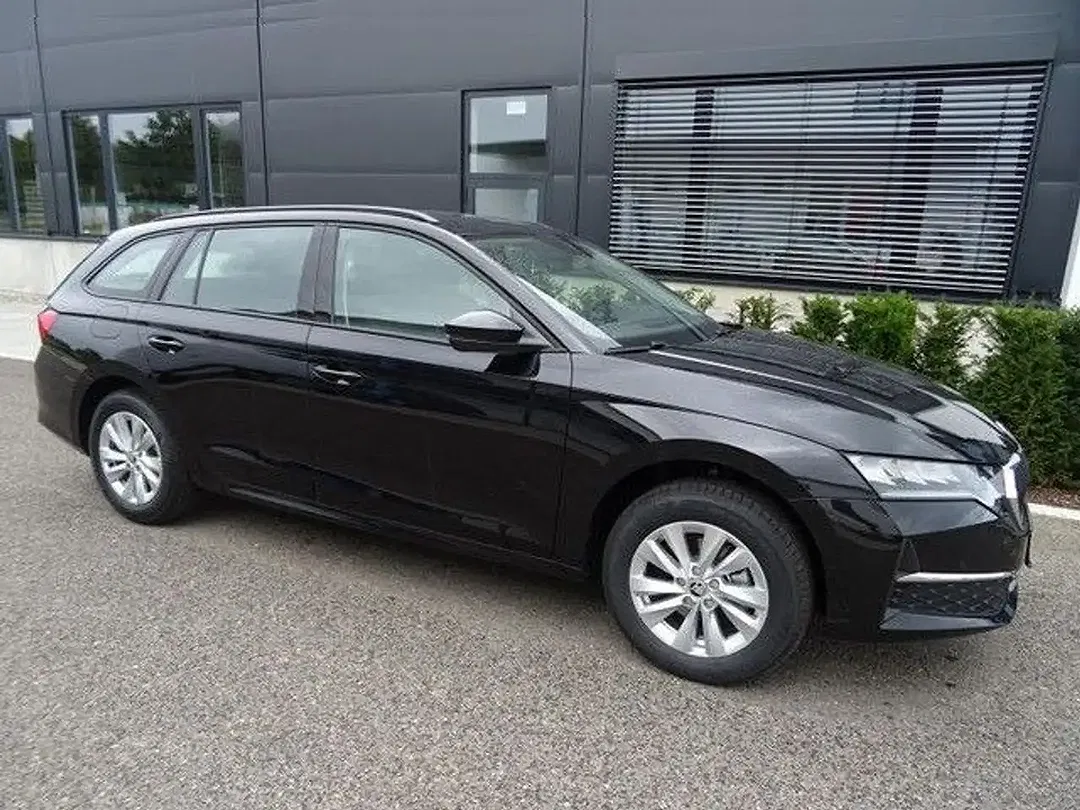 Skoda Octavia - Thumbnail 1