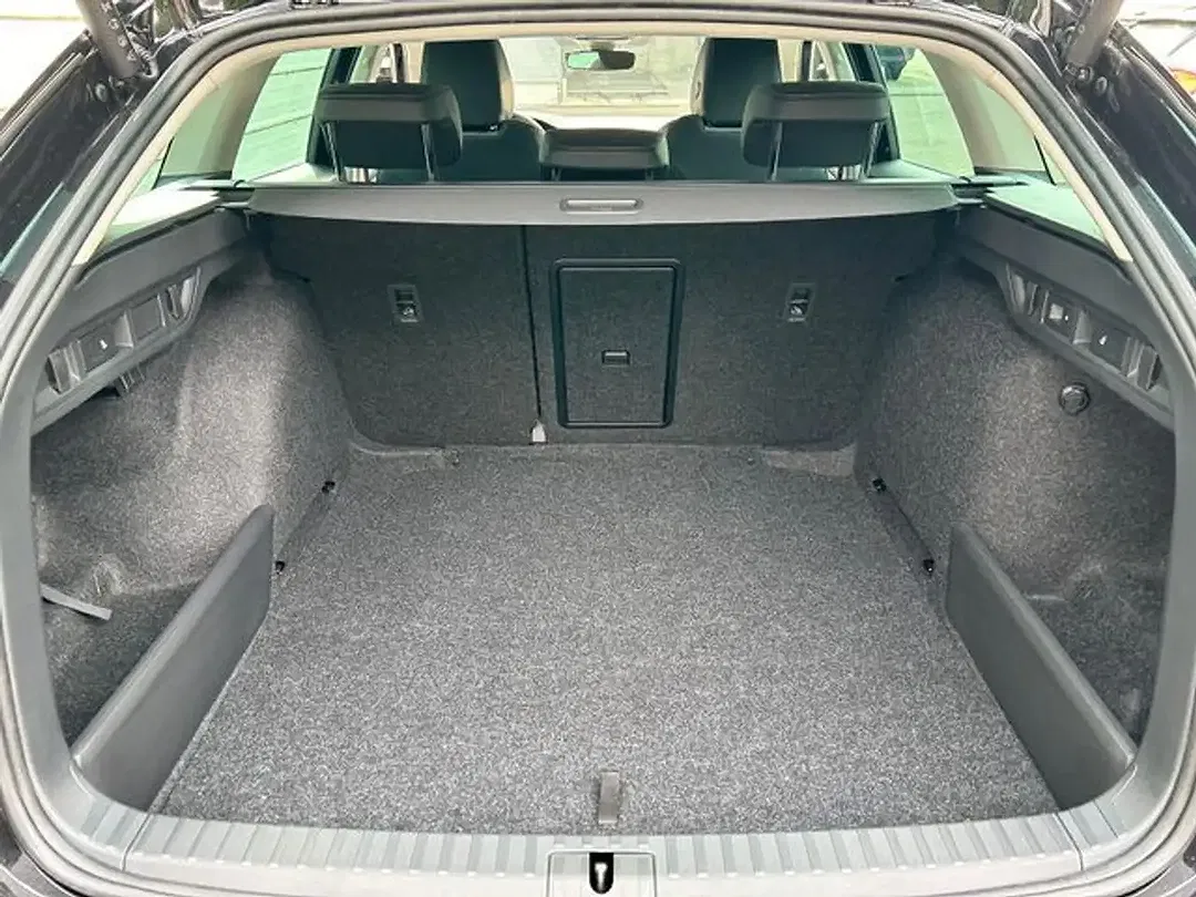 Skoda Octavia - Thumbnail 14