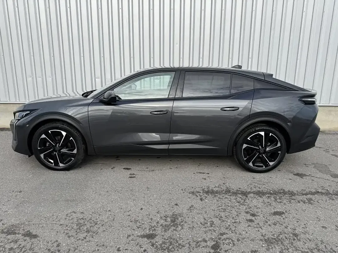 Peugeot 408 - Thumbnail 6