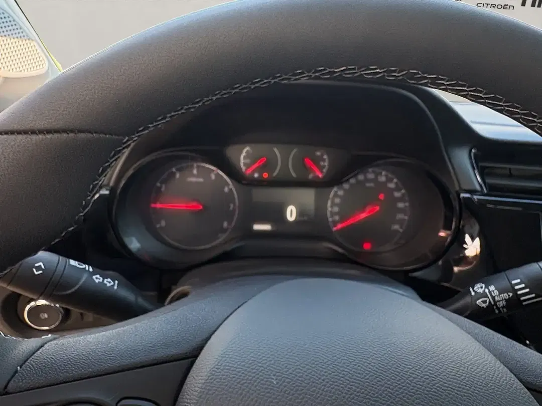 Opel Corsa - Thumbnail 9