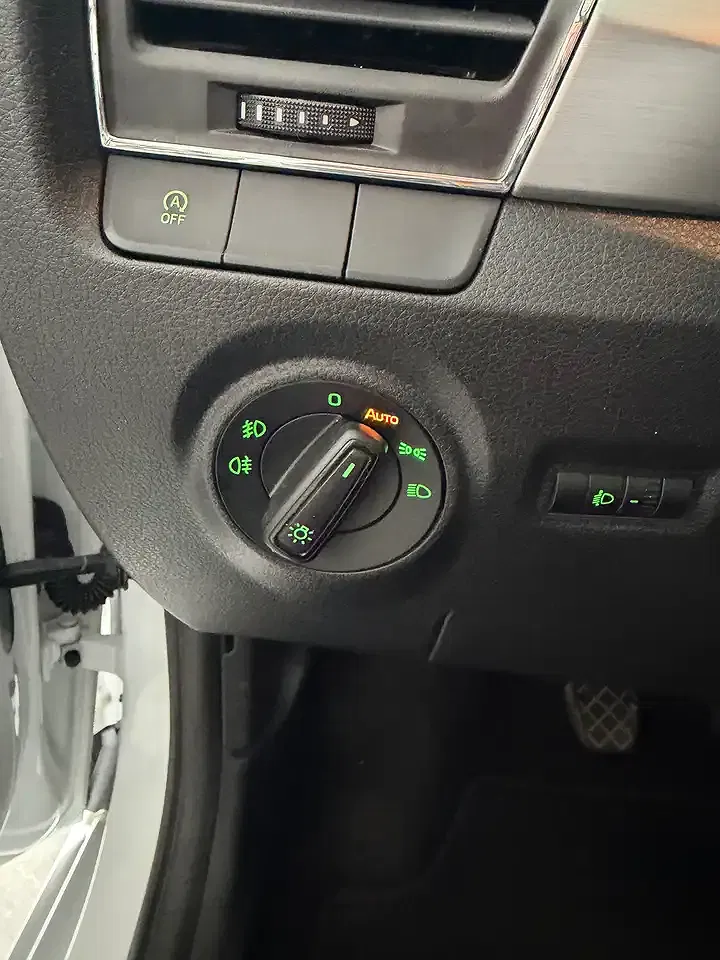 Skoda Fabia - Thumbnail 22