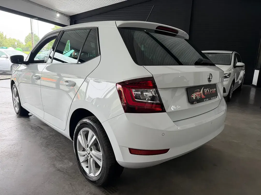 Skoda Fabia - Thumbnail 3