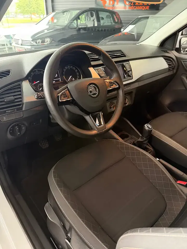 Skoda Fabia - Thumbnail 7