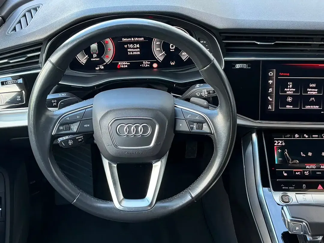 Audi Q7 - Thumbnail 11