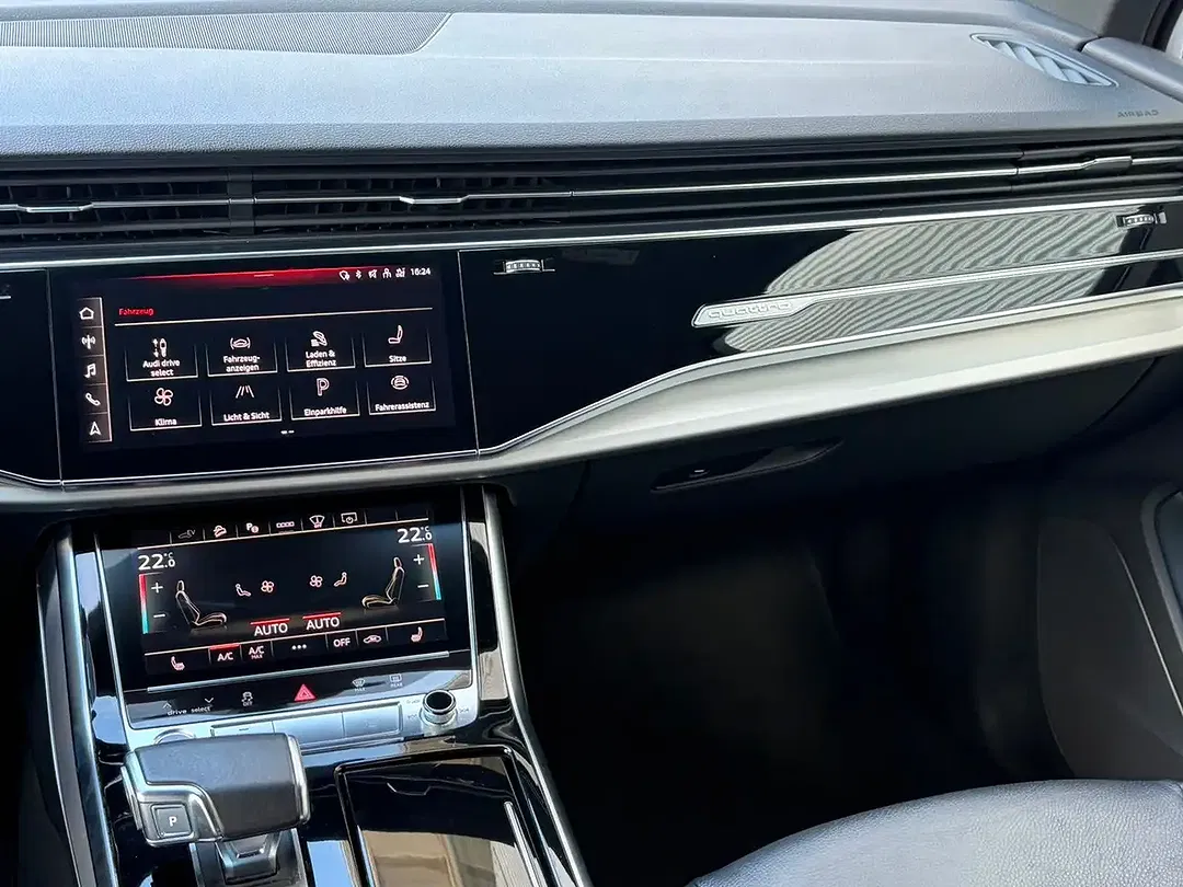 Audi Q7 - Thumbnail 14