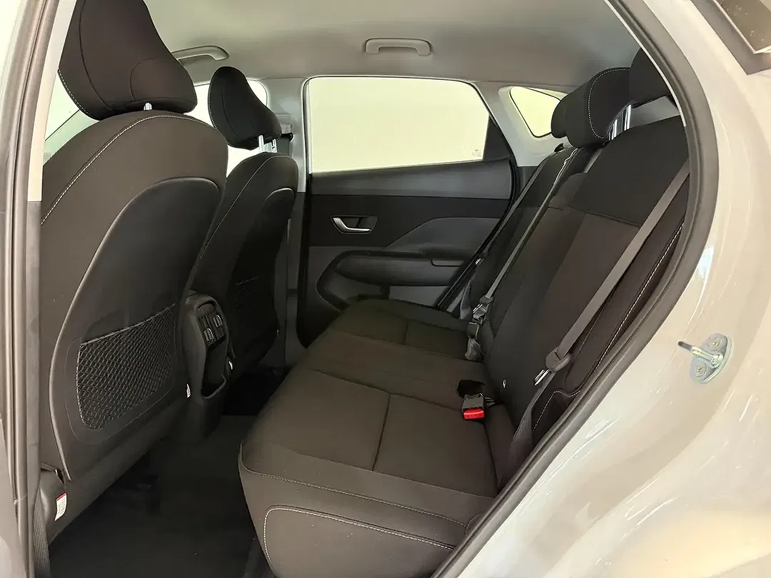 Hyundai KONA - Thumbnail 13