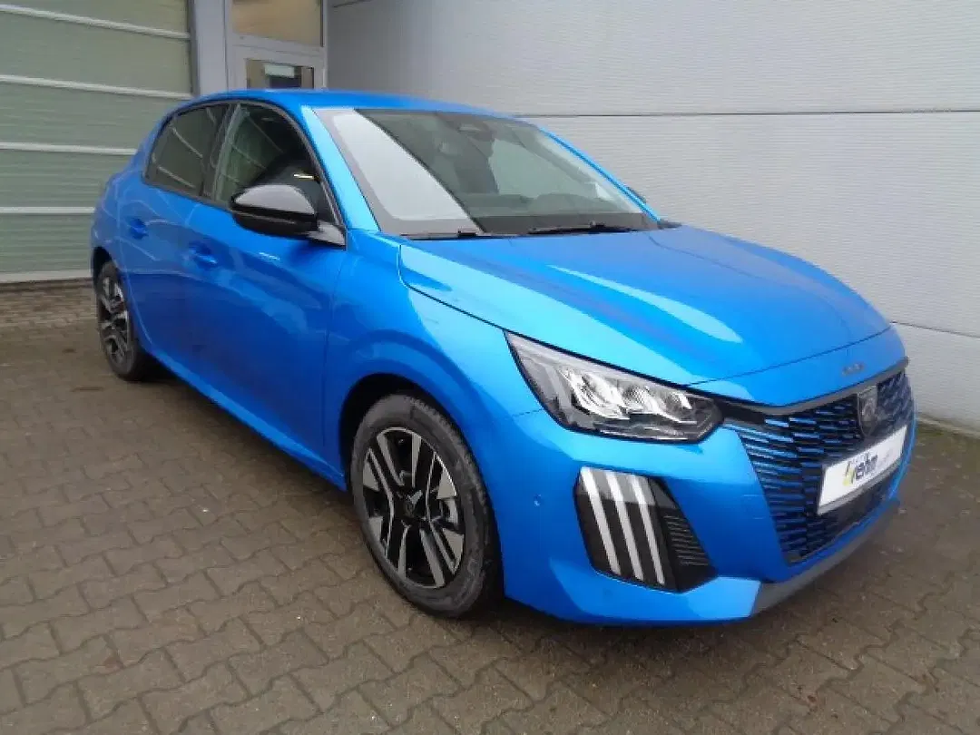 Peugeot 208 - Thumbnail 2
