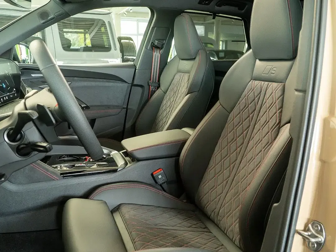Audi Q5 - Thumbnail 11