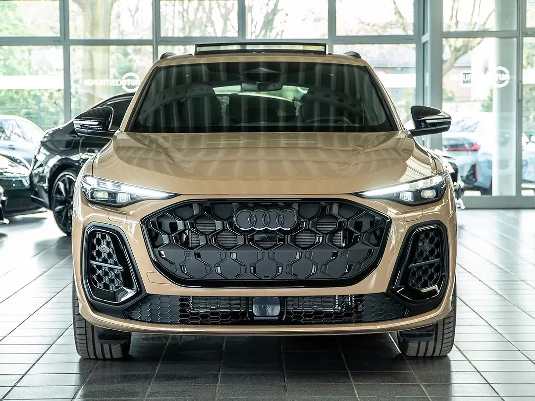 Audi Q5 - Thumbnail 3
