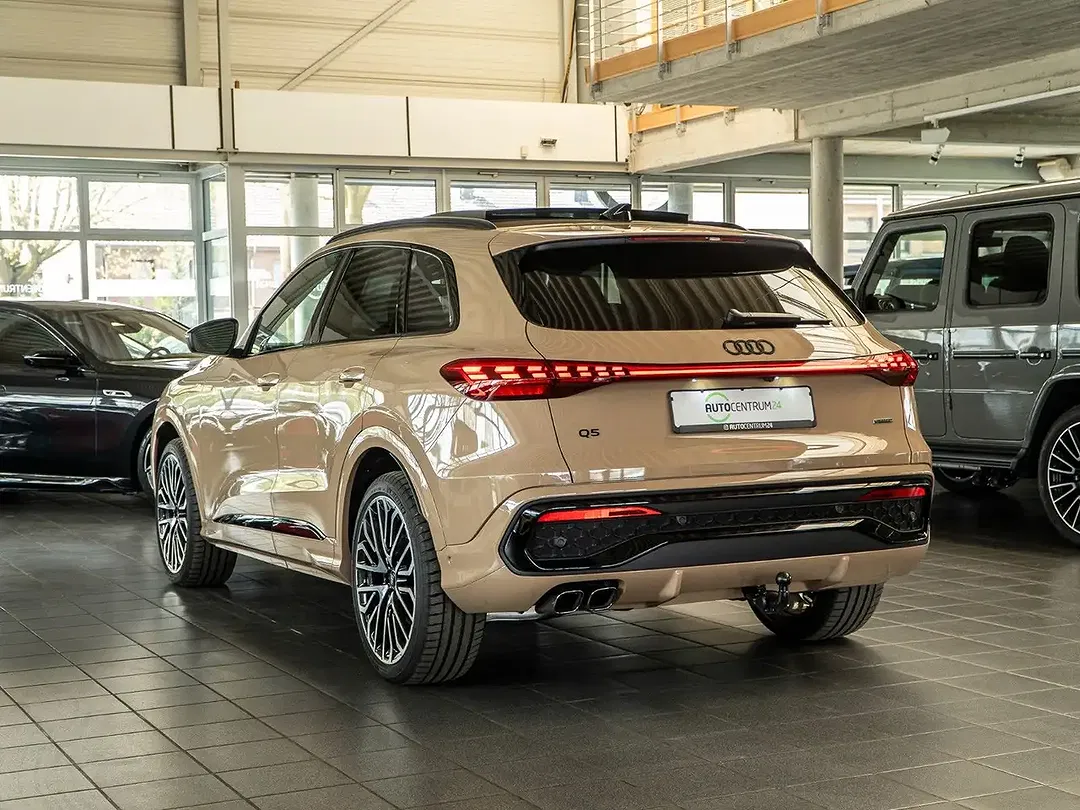 Audi Q5 - Thumbnail 6