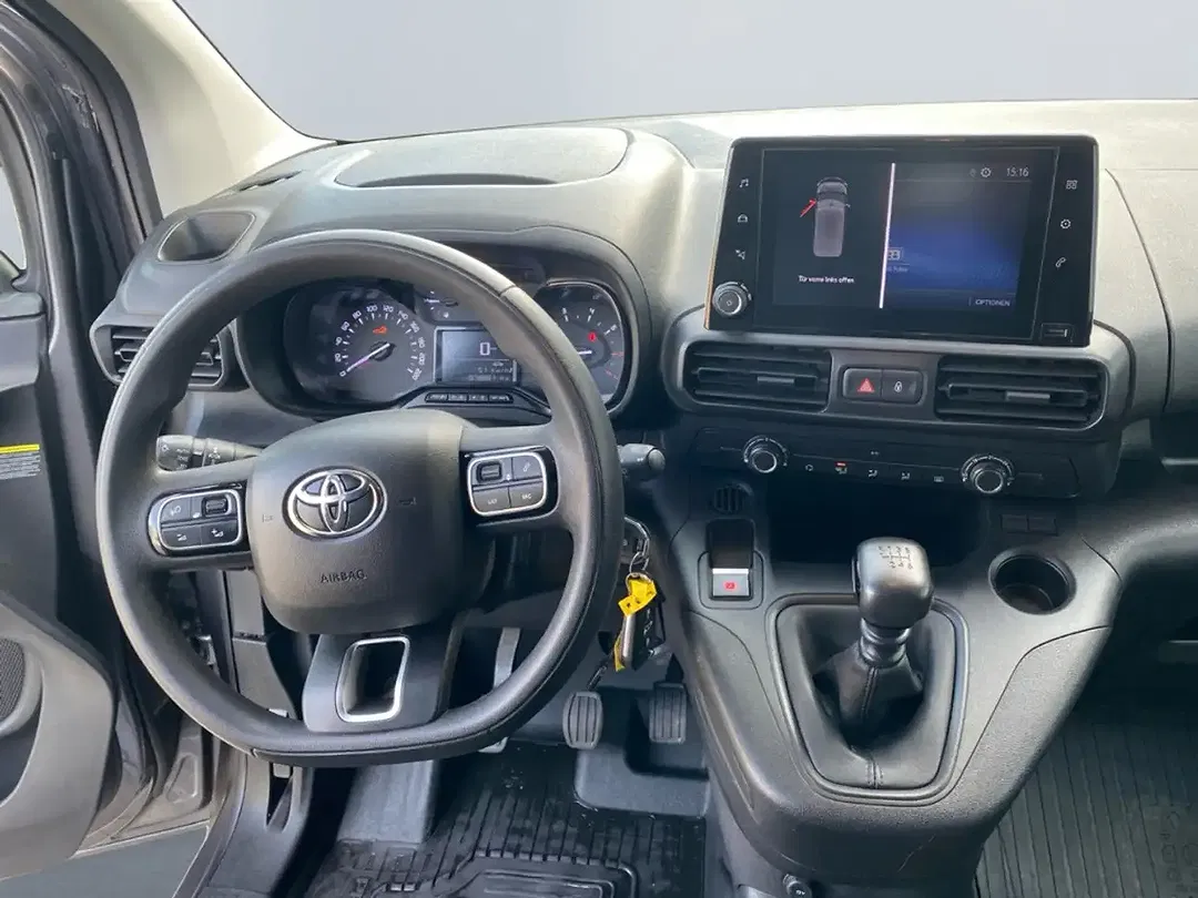 Toyota Proace City - Thumbnail 10