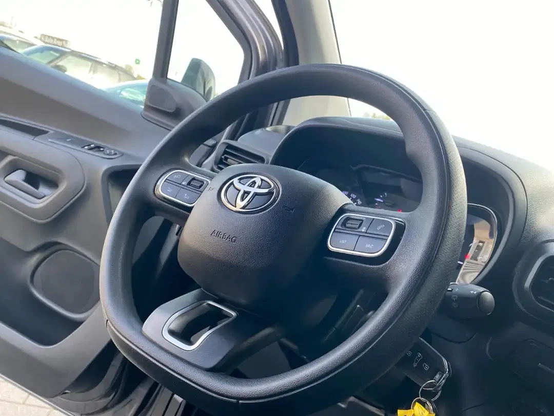 Toyota Proace City - Thumbnail 12