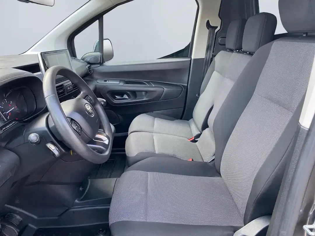 Toyota Proace City - Thumbnail 7