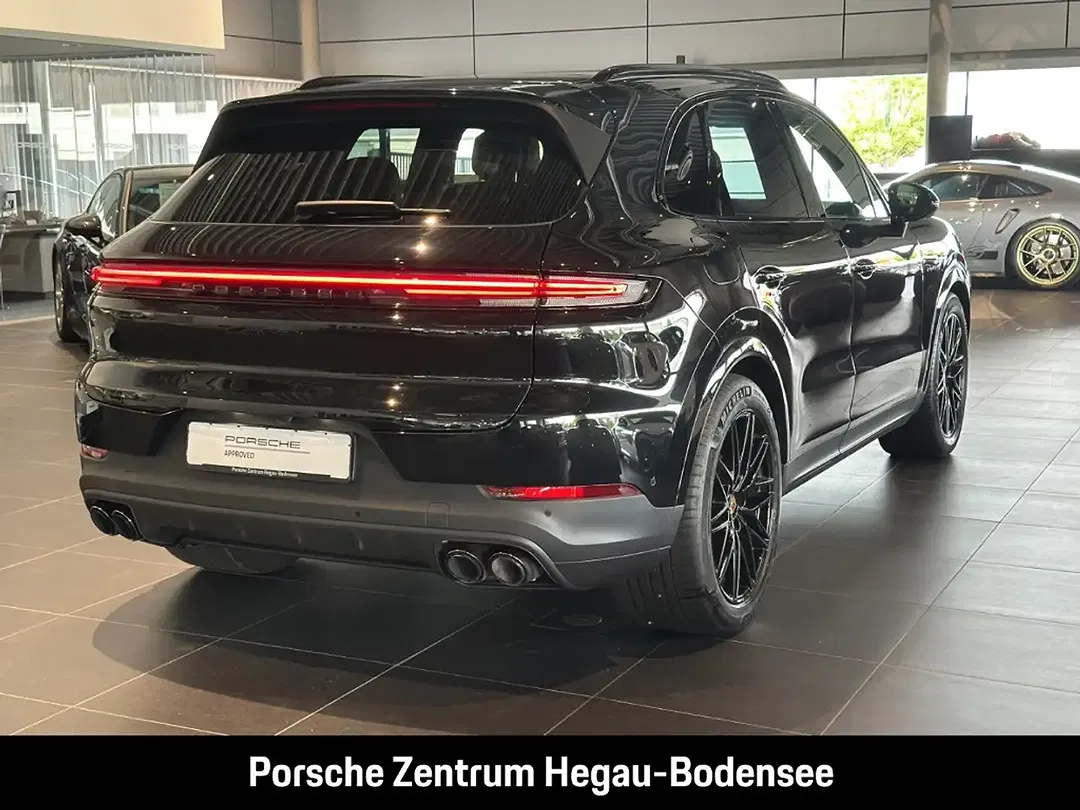 Porsche Cayenne - Thumbnail 11