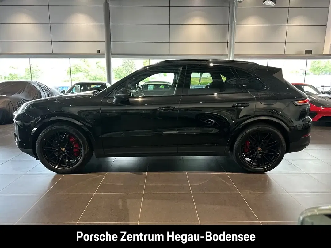 Porsche Cayenne - Thumbnail 14