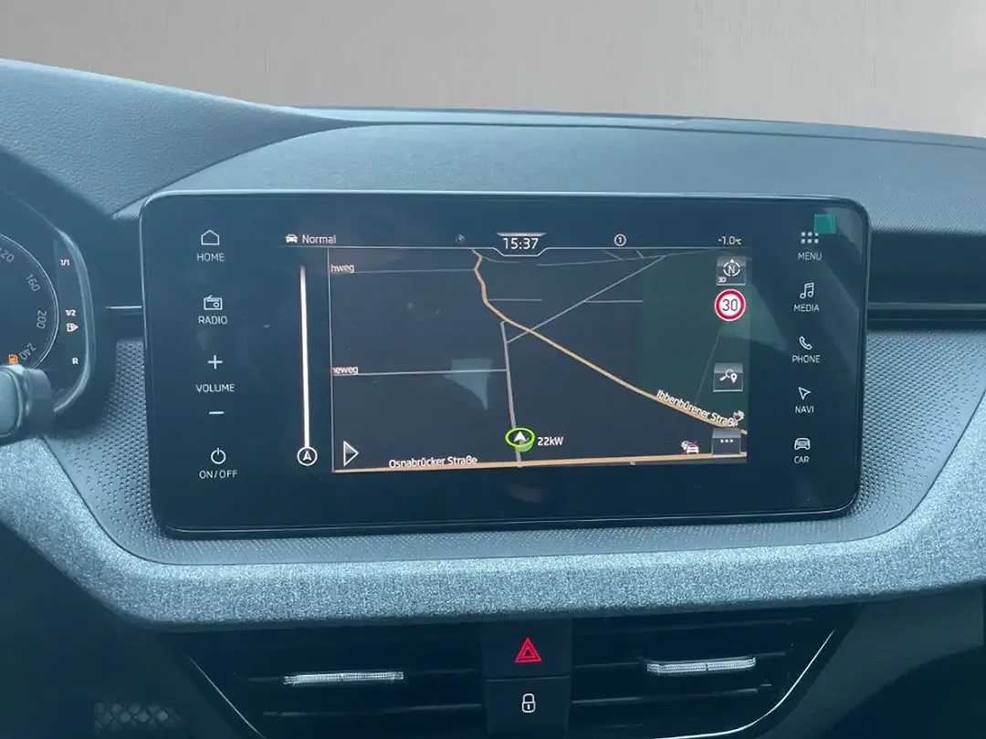 Skoda Scala - Thumbnail 12
