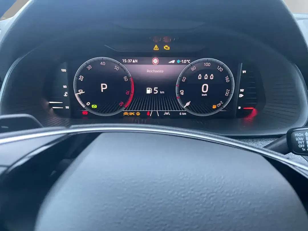 Skoda Scala - Thumbnail 15