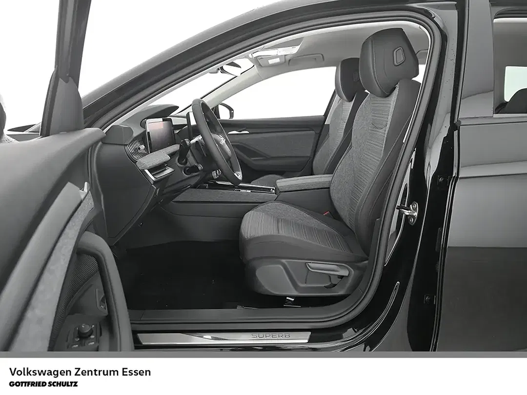 Skoda Superb - Thumbnail 10