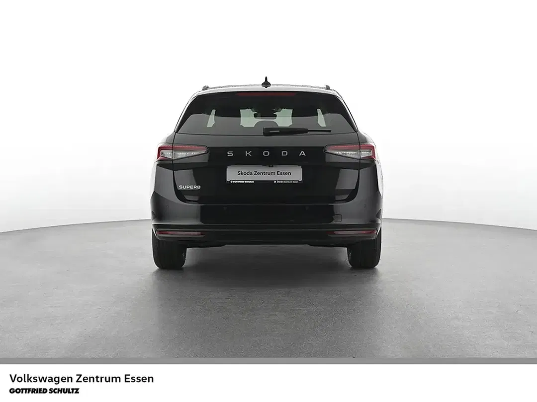 Skoda Superb - Thumbnail 4