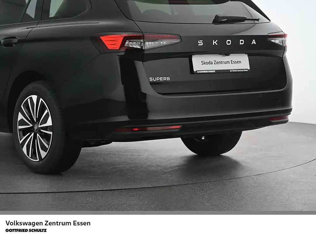 Skoda Superb - Thumbnail 6